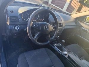 Mercedes Benz C220 - imagine 6