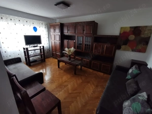 Vand apartament 3 camere ZORILOR