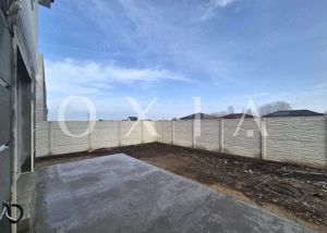 AX1187 Mosnita Noua, 1/2 Duplex Despartit Prin Camera Tehnica - imagine 11