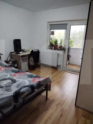 Apartament cu 4 camere, zona Steaua