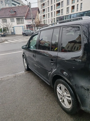 vand wv touran - imagine 3