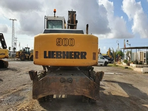Excavator pe roți  Liebherr A900 Litronic - imagine 4