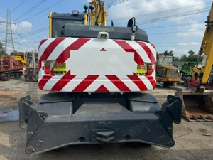 Excavator pe roți Komatsu PW 148 -8 - imagine 4