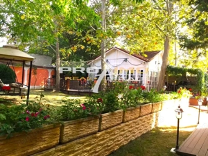 Venus, pensiune  moderna, decorata art deco, 11 camere si restaurant - imagine 4