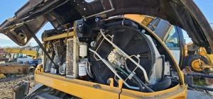 Excavator pe roți Liebherr A914 C - imagine 6