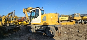 Excavator pe roți Liebherr A914 C - imagine 2