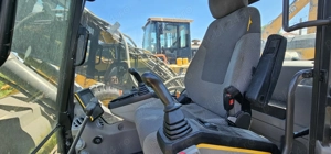 Excavator pe șenile Volvo EC 160 EL - imagine 9