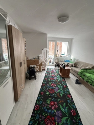 Garsonieră 28 mp + balcon – zona M4 – etaj 1