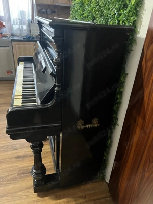 Vând Pianina Julius Bluthner 