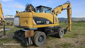 Excavator pe roți Caterpillar CAT M318  - imagine 7