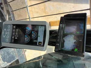 Excavator pe roți Caterpillar CAT M318  - imagine 6