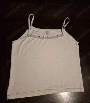 Maiou alb cu dantelă