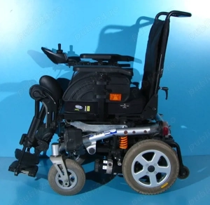 Carucior electric  Invacare Bora