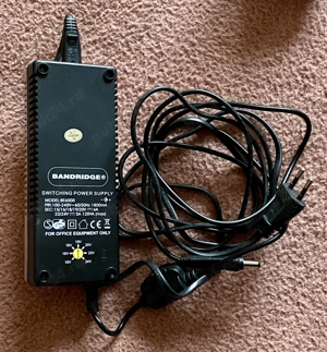 Alimentator laptop reglabil 12-24V 5A