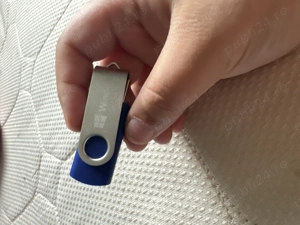 Stick cu windos 11 nu este folosit de loc