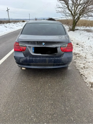 Dezmembrez BMW E90 2.0 TDI 163  - imagine 5