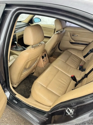 Dezmembrez BMW E90 2.0 TDI 163  - imagine 3