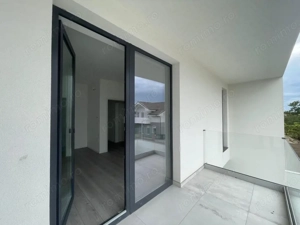 Duplex 4 camere central Mosnita Veche - imagine 15