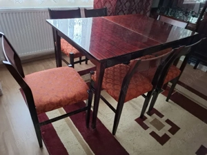 Vând masa cu 6 scaune