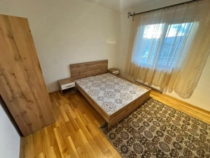 Apartamemt 3 camere decomandat CETATE Stadion, cu balcon, parcare, mobilat si utilat complet