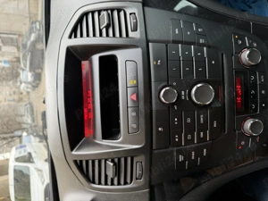 Vand Opel Insignia 2.0 CDTI 2009 - 131 cai - 2700 euro negociabil - imagine 4