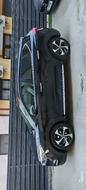 vand Hyundai Tucson  - imagine 7