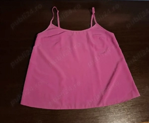 Maiou roz cu bretele subțiri