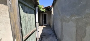 Casa cu gradina si curte 400 mp, cartier Bratianu, Constanta - imagine 9