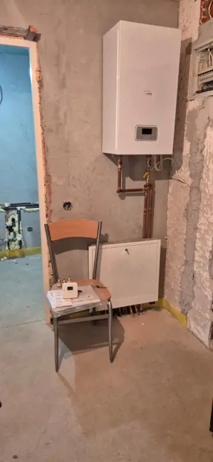 Apartament 2 camere Decomandat Centrala Renovat incalzire pardoseala Pod Mansard - imagine 6