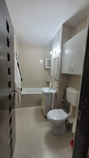 Apartament 1 camera Central Petroşani 30mp 30000 Euro FIX - imagine 3