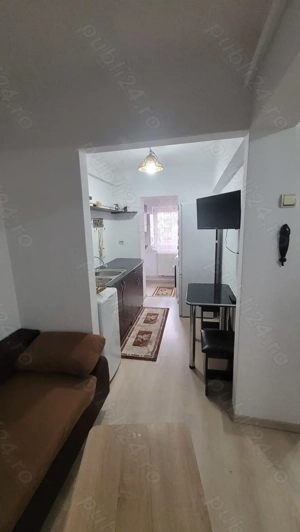 Apartament 1 camera Central Petroşani 30mp 30000 Euro FIX - imagine 5