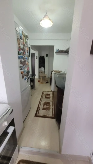 Apartament 1 camera Central Petroşani 30mp 30000 Euro FIX - imagine 6