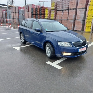 skoda octavia  - imagine 2
