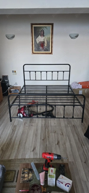 De Vanzare Pat Pentru Doua Persoane!