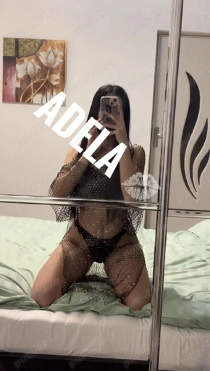 Adela ! Nu fac deplasări! - imagine 2