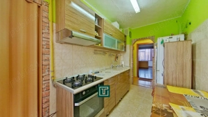 Apartament decomandat cu 3 camere, 2 băi și 2 balcoane în Micălaca   zonă excelentă - imagine 5