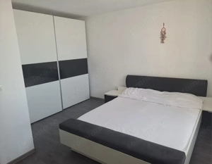 Apartament 3 camere, 74 mp, zona Central - imagine 3