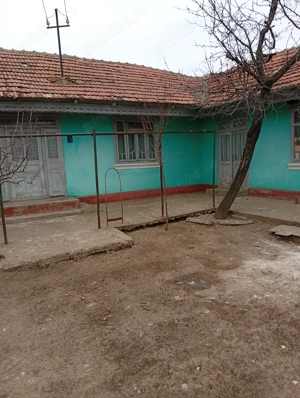 De vânzare casă batraneasca în comuna Blăgești județul Vaslui - imagine 2