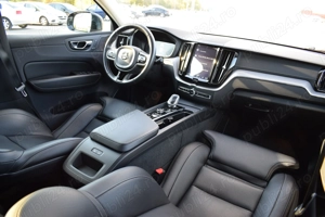 Volvo XC60 T8 Plug in hybrid 2l benzina - imagine 5