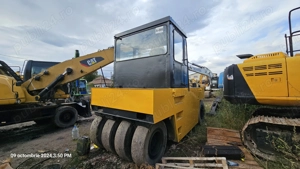  Cilindru compactor polipneu Hamm GR 20 - imagine 3