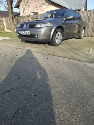 vând renault megane 2 2004  - imagine 4