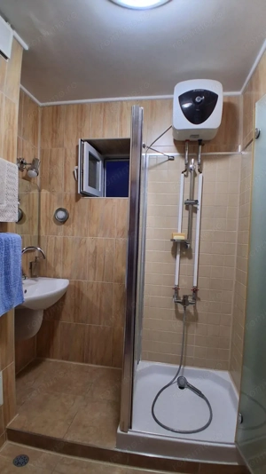 Apartament 3 camere, 70 mp, zona Ultracentral - imagine 9