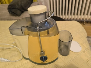 Vând storcător de fructe marca Heinner - imagine 3