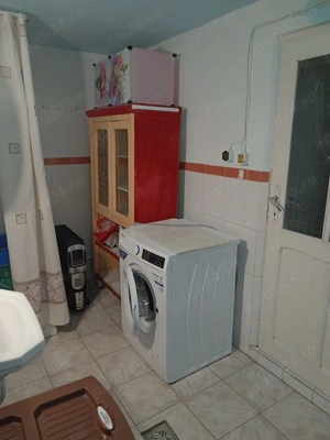 Închiriez cameră,la curte, în Brăilița  - imagine 7