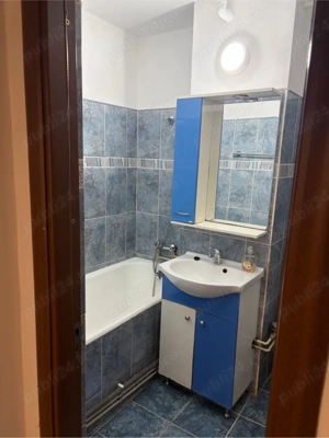 inchriez apartament 3 camere decomandat,zona centrala - imagine 4