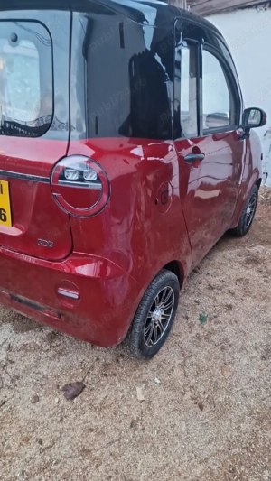 VIND mașina electrică fără carnet rdb roxi noua parcusi 22 km - imagine 2