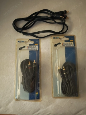 Vand doua seturi de cablu rca la jack stereo 3,5 mm,aurite