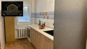 Crangasi Vintila Mihailescu - Garsoniera 33mp Decomandata Bloc '83