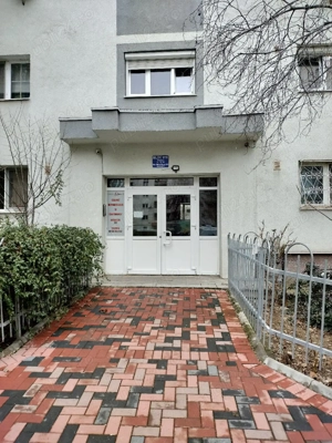 Garsoniera spatioasa 5 minute metru Dristor 