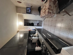 Vând apartament 2 camere decomandat  - imagine 5